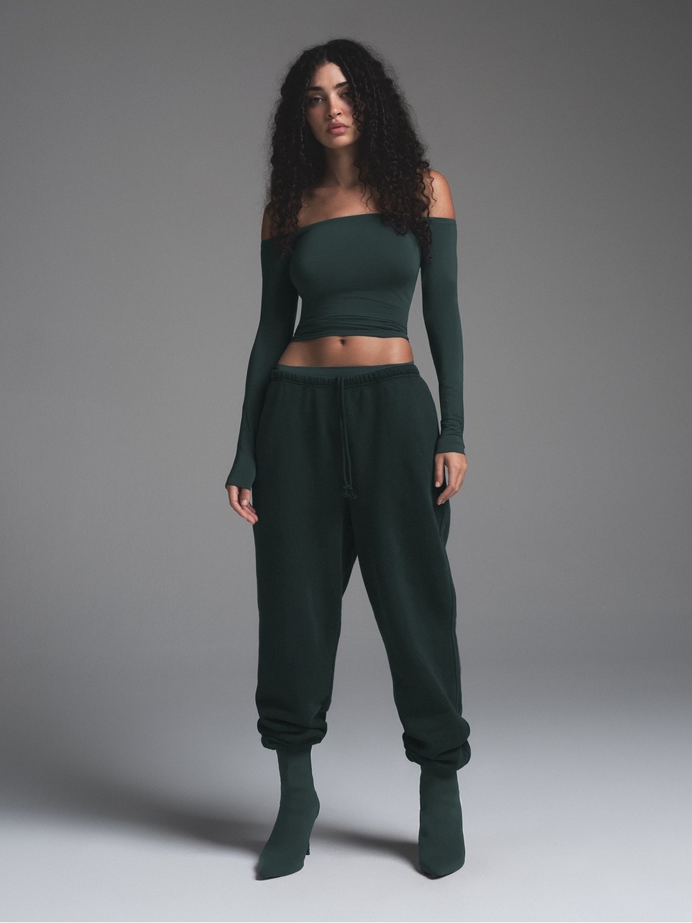 Skims Dark Green Women's Jogger Sweatpants
